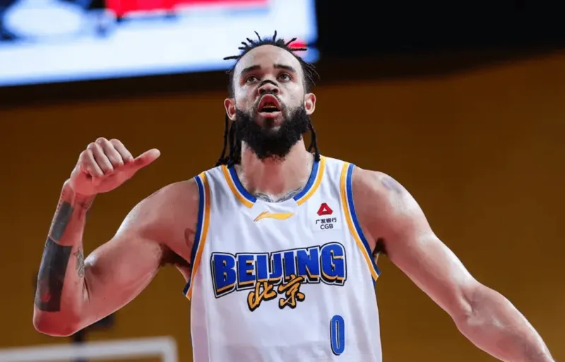 开云娱乐-麦基：常规赛目标是进入前4，本赛季最终目标是赢得总冠军